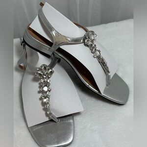 Adrienne Vittadini “Pian” Rhinestone Sandals - Size 7 - NEW W/O BOX